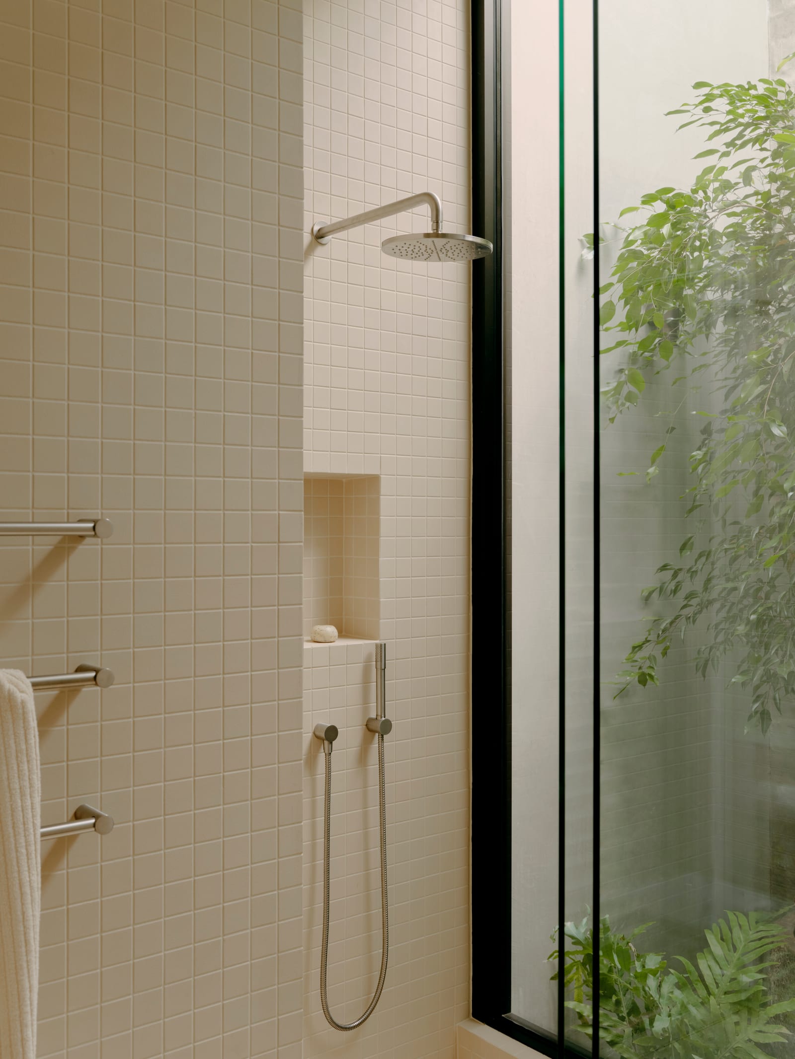 Fitzroy North, Cera Stribley / Alessia Ferrarini — 04