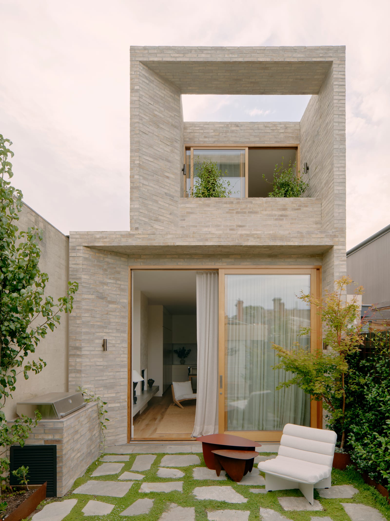 Fitzroy North, Cera Stribley / Alessia Ferrarini — 05
